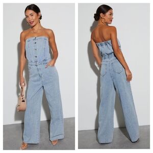 GILLI Denim Strapless Jumpsuit Button Front Wide Leg Small
